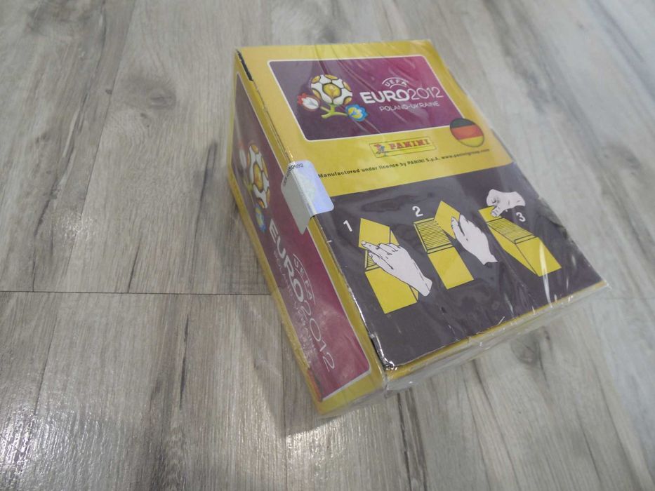 Cadernetas Europeus e Mundiais Panini e caixa selada Euro 2012