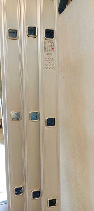 Escada Tripla Alumínio 4m (10m Úteis) Degrau Quadrado Nova - Fábrica