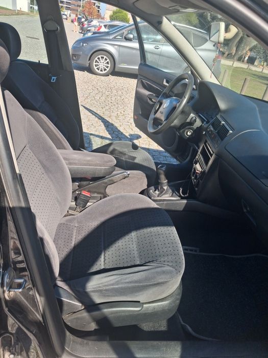 Para venda golf 4