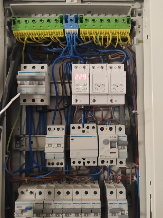 Электрик. Електрик. Услуги электрика. Быстро, качественно и доступно!