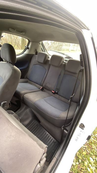 Продам Peugot 206 2003