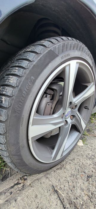 Felgi Volvo S60 V70 Ixion R design plus opony zimowe