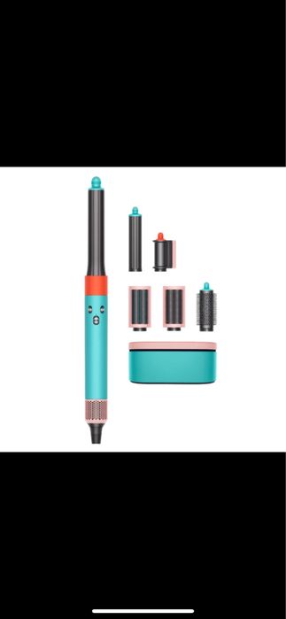 Продаю фен Dyson