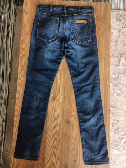 Jeansy męskie Wrangler W28L32