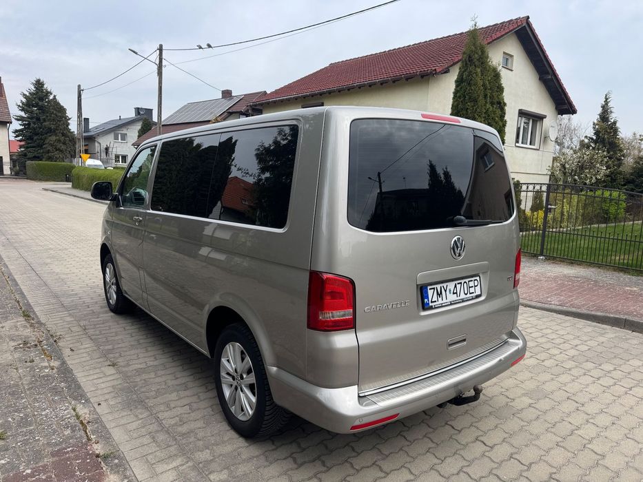 Volkswagen Caravelle 2.0TDI 180km Xenon Navi El.Drzwi Niski Przebieg !!
