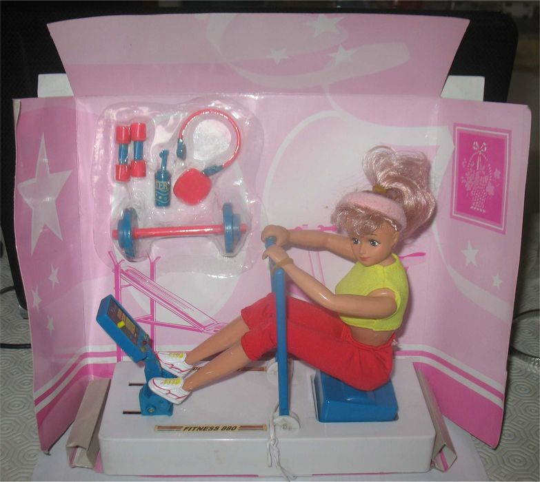 Boneca Vintage - Super Models Keep Fit - Musical Rowing Machine