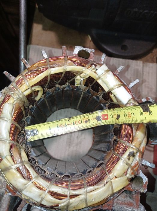 Електродвигун 2.2квт і тп.