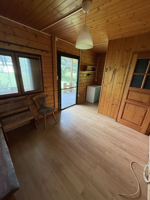 Działka rekreacyjna nad Jeziorskiem