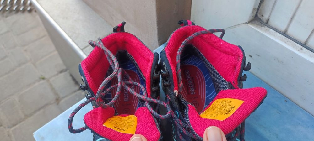 Трекінгові кросівки/ ботінкі  жіночі