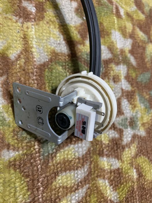 Пральна машина LG WD 1050n Запчастини.