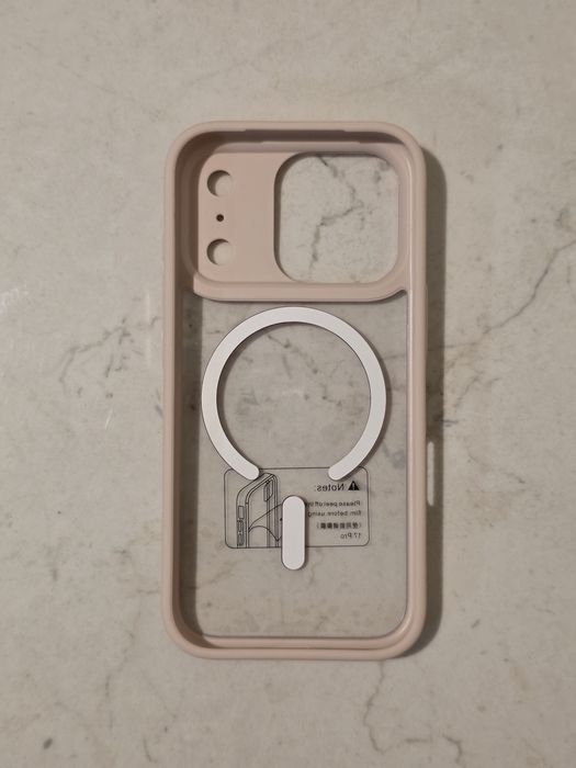 Чохол на IPhone 17 pro