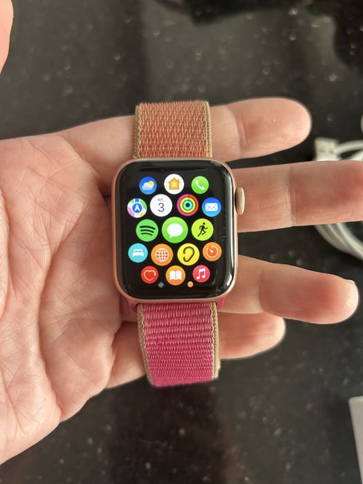 Apple watch 5, 40mm
