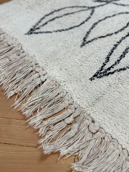 Dywan kremowy Boho jak nowy