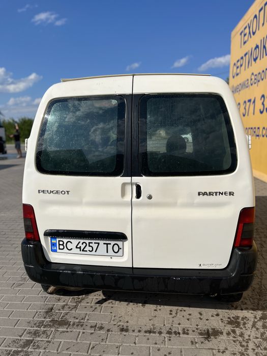Пежо партнер 2004