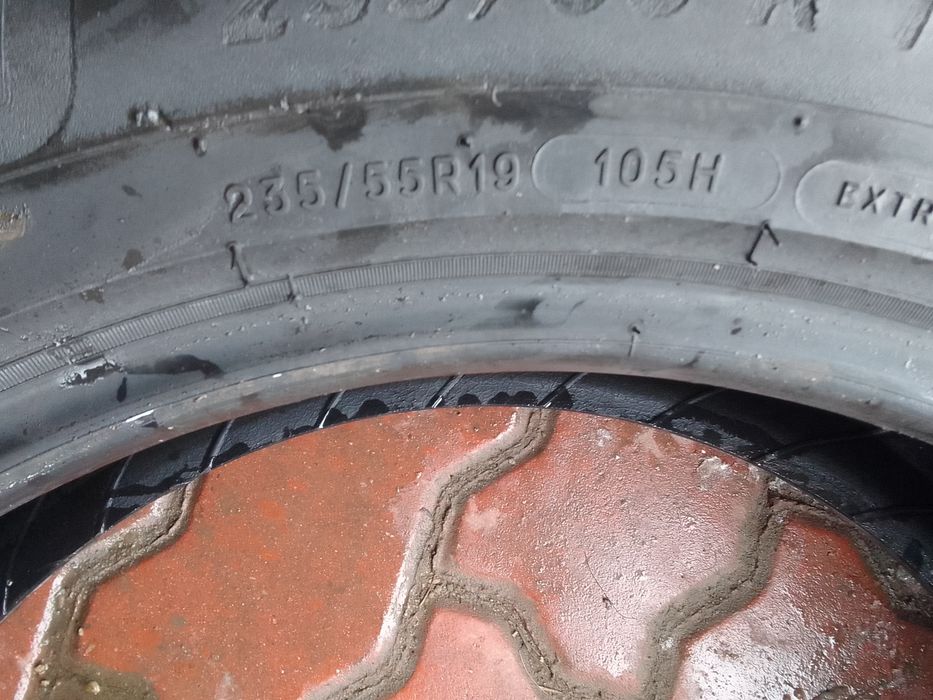 Opona wielosezonowa 235/55r19 MICHELIN 2023r