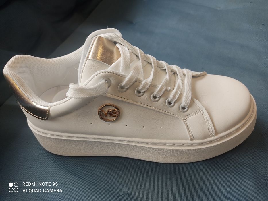 Piękne białe adidaski na platformie rozm 41