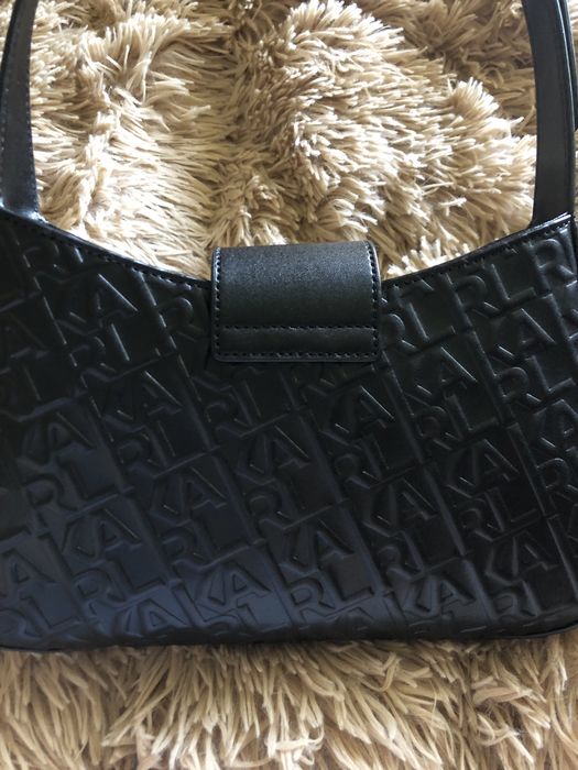 Karl Lagerfeld шкіряна сумка