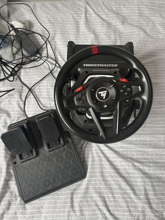 Kierownica Thrustmaster T128 i uchwyt Thrustmaster
