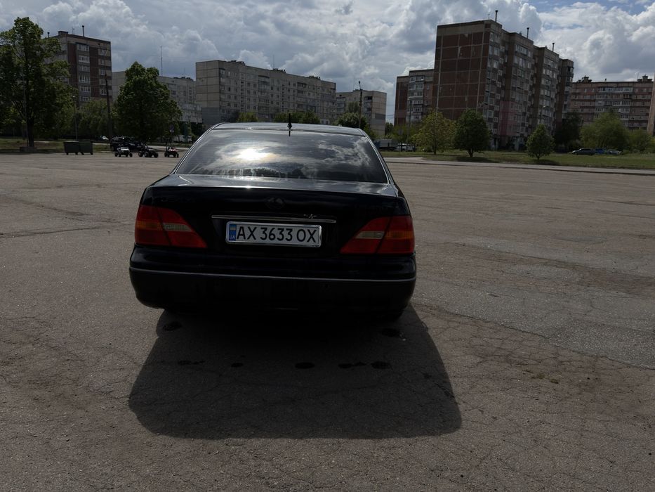 Lexus LS430 понторезка
