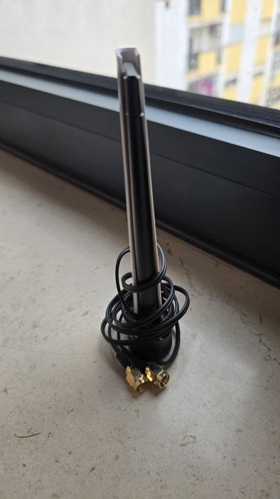 Antena Gigabyte- Ótimo estado.