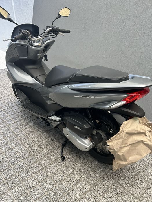 Honda PCX impecavel