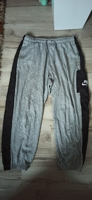 Spodnie dresowe Nike L