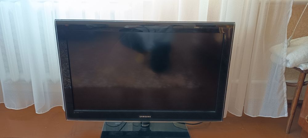 Продам телевізор