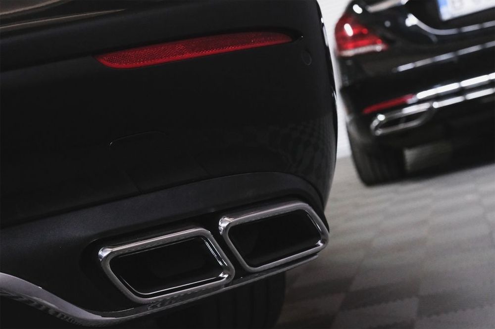 Ponteiras de Escape Mercedes C / CLS / E / S / SL Amg