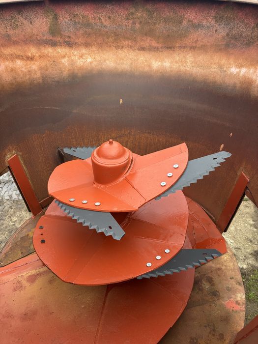 Paszowóz trioliet 10 m3 nowy slimak