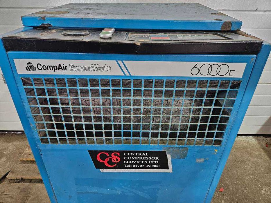 Sprężarka śrubowa, kompresor 7,3kW