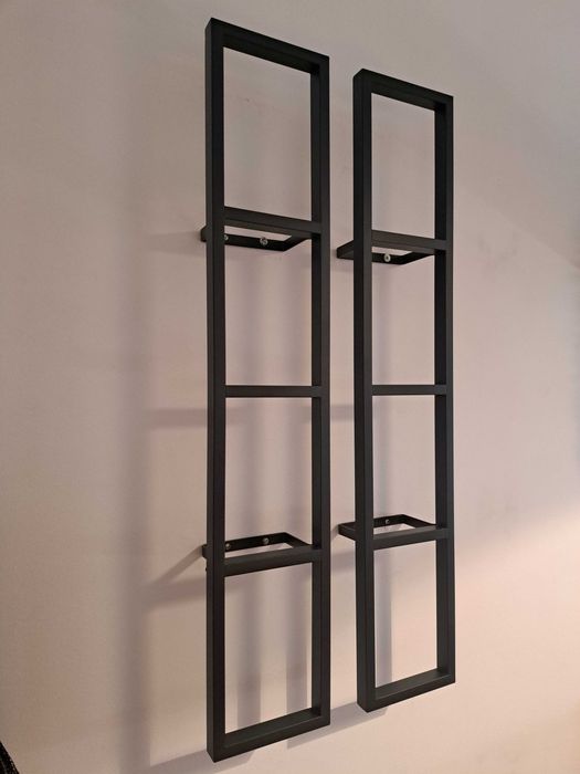 Suporte de parede para CDs e DVDs