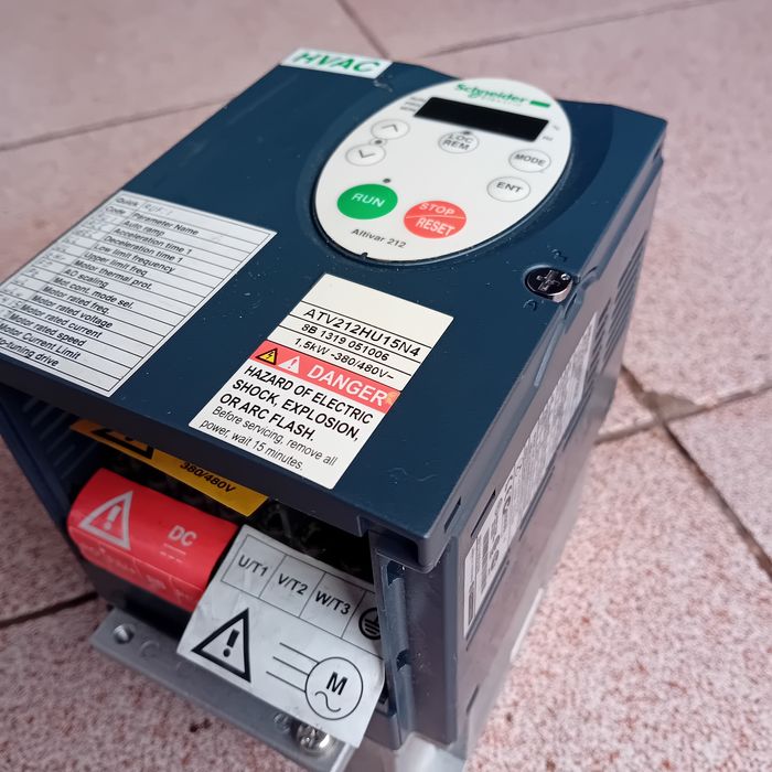 VARIADOR DE VELOCIDADE PARA HVAC ( Aquecimento,ventilhação e ar condic