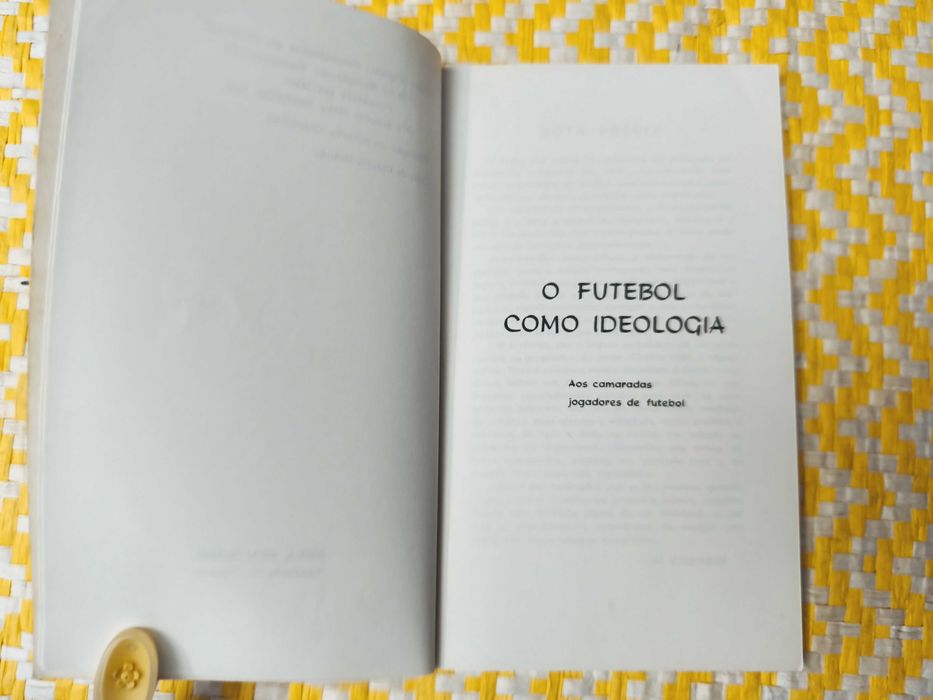 O Futebol Como Ideologia
Gerhard Vinnai