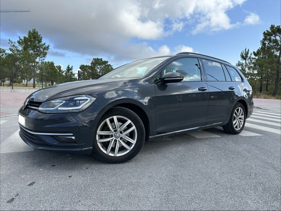 VW Golf Variant 1.0 TSI DSG 115cv | ACC | Câmara | Full LED | CarPlay