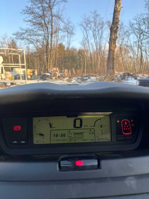 Citroen C4 Picasso Lifting 1.6 HDI 112 KM 2012r manual 6 bieg zadbany