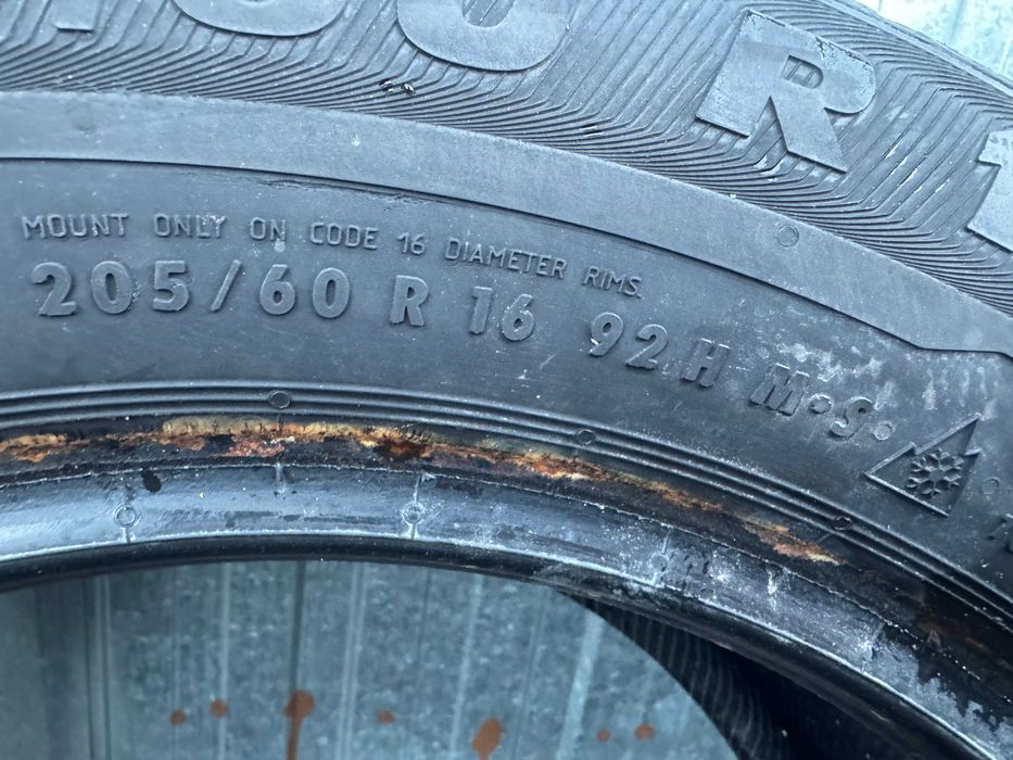 4x opony zimowe 205/60R16 Semperit Master grip 2