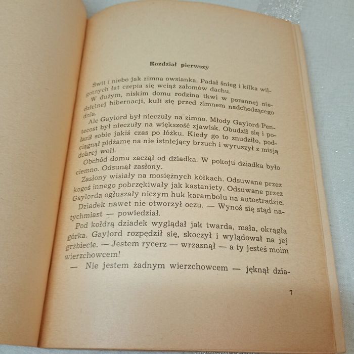 Od siódmej rano. E.Malpass