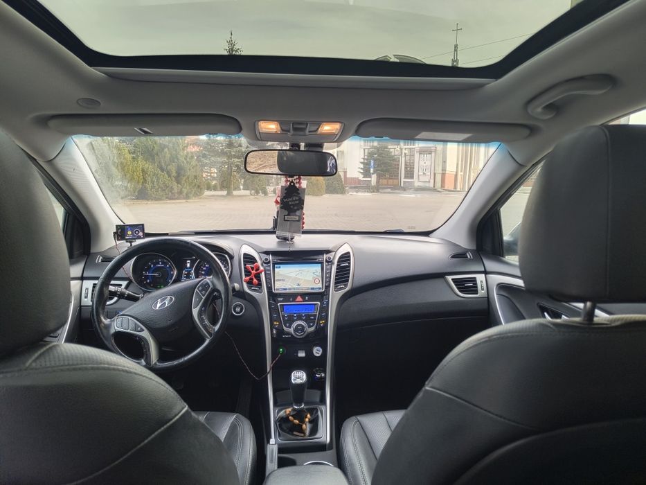 Hyundai 1.6 CRDI/110km/szklany dach/led/skóra/potwierdzenie przebiegu/