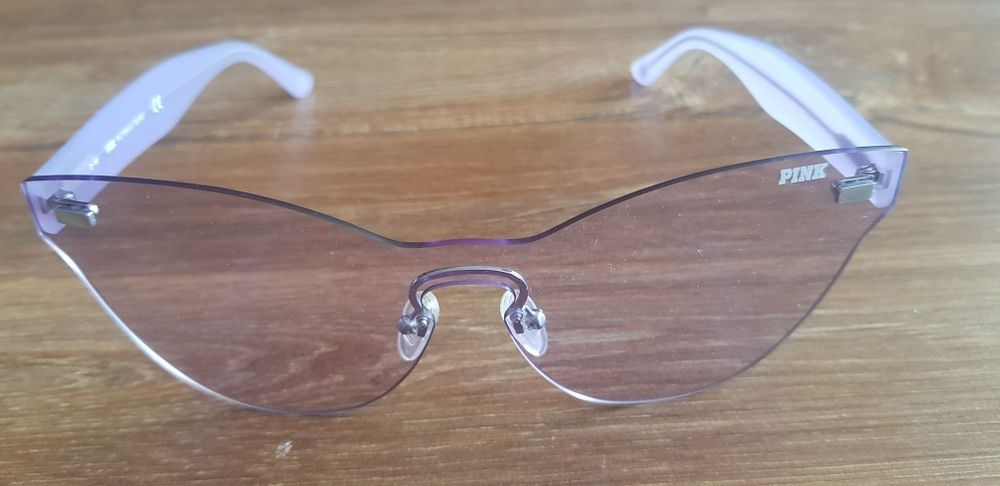 Okulary przeciwsłoneczne Pink Victoria's Secret liliowe