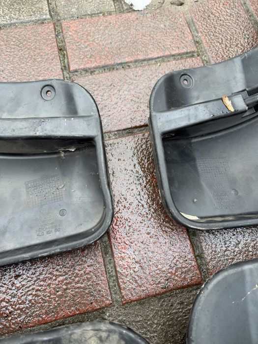 Бризковики Audi Q7