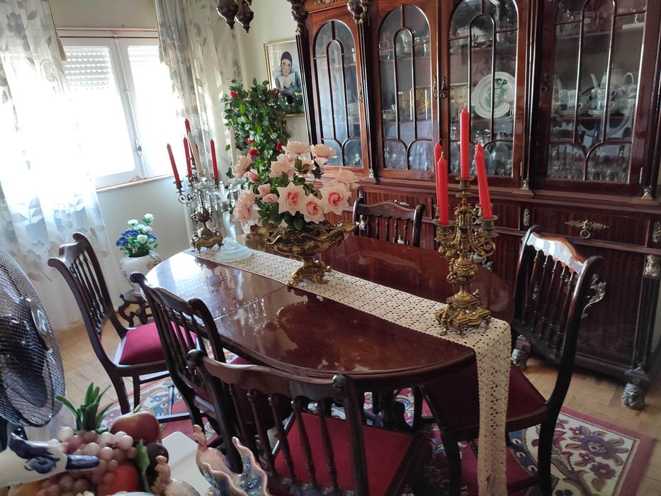 Mesa Aparador Cristaleira de Sala Jantar Estilo Império 8 Cadeiras