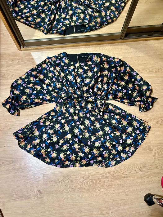 Zara sukienka w kwiaty XS rękaw kimono