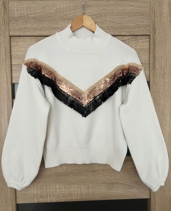 Sweter beżowy Roz.Uni