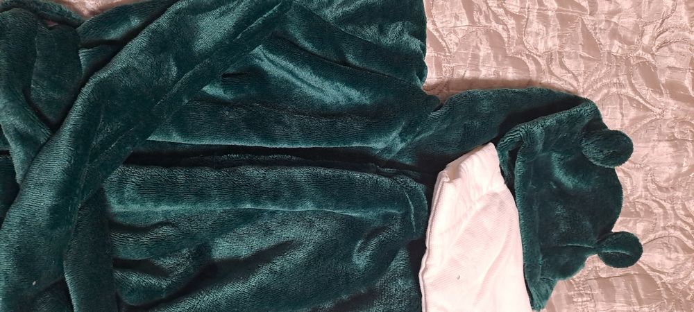 Халат Ледяное сердце    розовый на 3 года и другие халаты детские