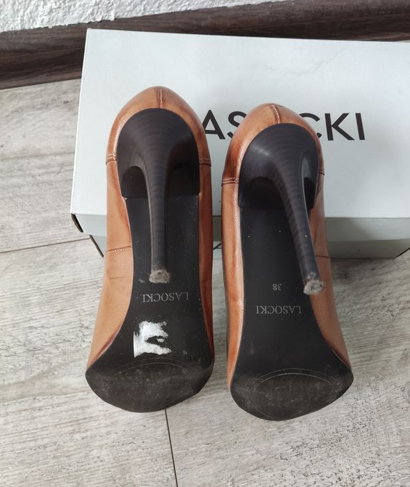 Seksowne szpilki damskie 38 skóra naturalna brąz