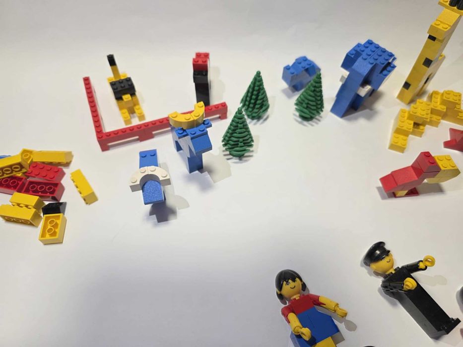 LEGO Building Set with People 258 Zoo