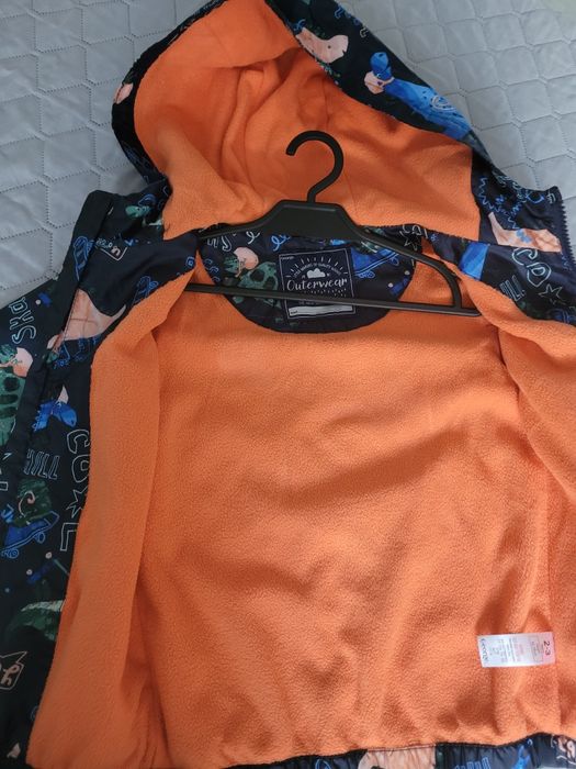 Kurtka wiosenna w dinozaury r.98