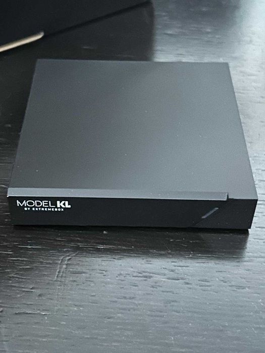 Box Model KL by Extremebox – Leitor Multimédia Linux H.265