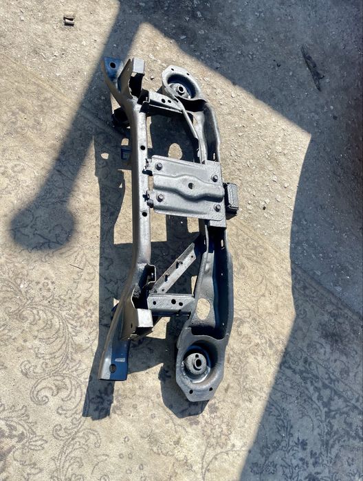 Подрамник Mazda 3 bk РОЗБОРКА