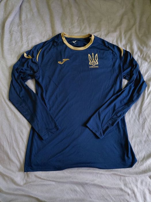 Легка спортивна кофта збірної України від Joma розмір М